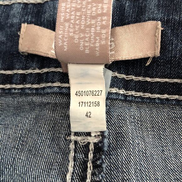 Chico's Women's Size 1.5 (M/10) Straight Leg Mid-Rise Jeans - Picture 6 of 6